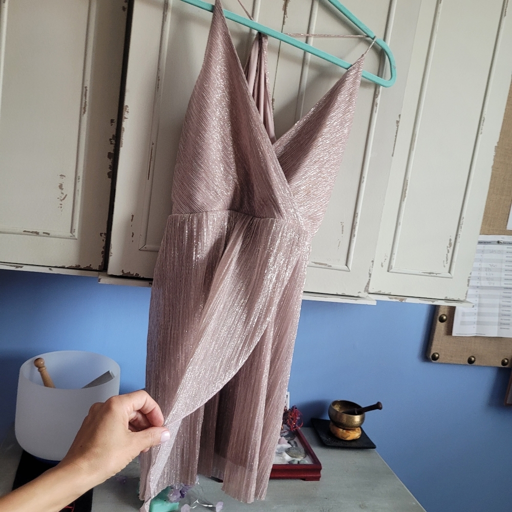 Dress - Picture 4 of 5